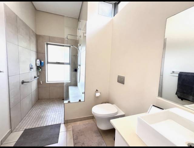 2 BEDROOM FREESTANDING TO LET IN RENISHAW HILLS